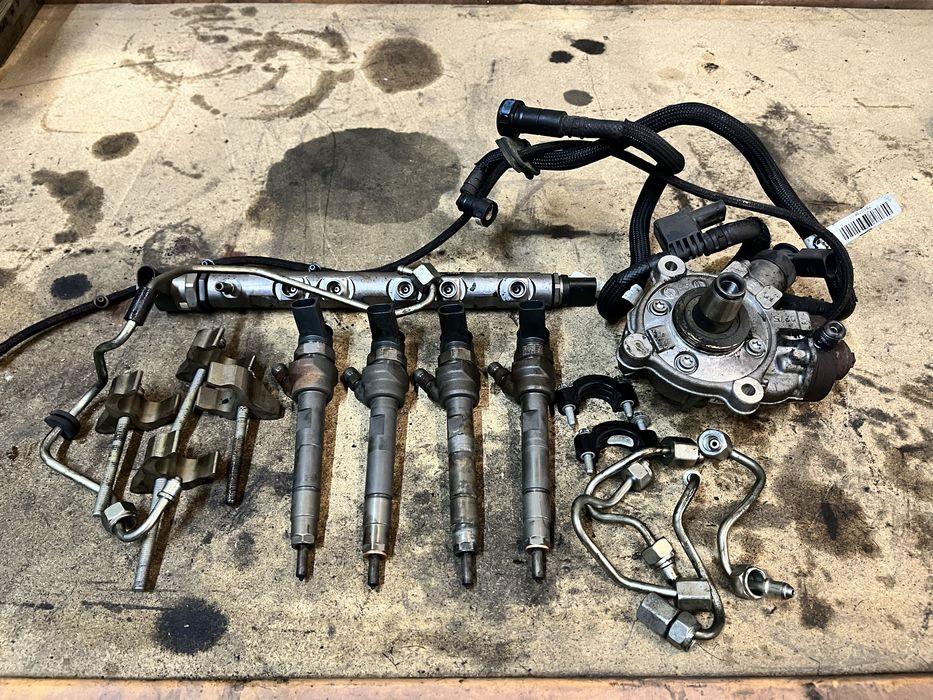 Układ wtryskowy pompa wtryski BMW f30 n47d20c