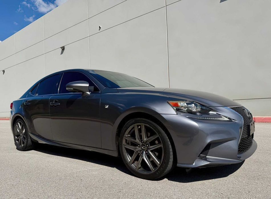 Lexus IS 250      2015