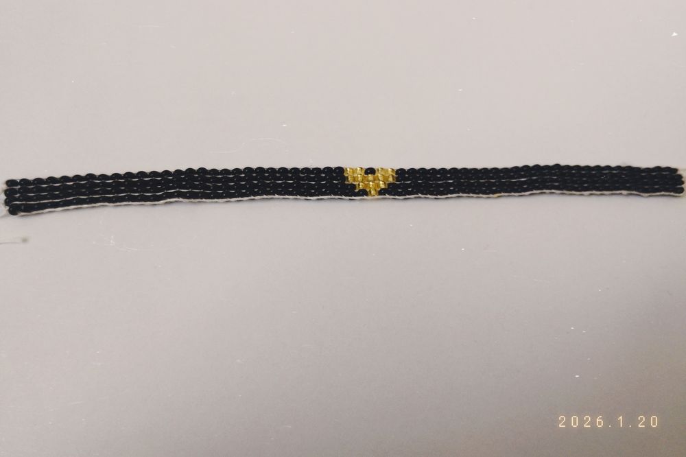 Браслет з бісеру