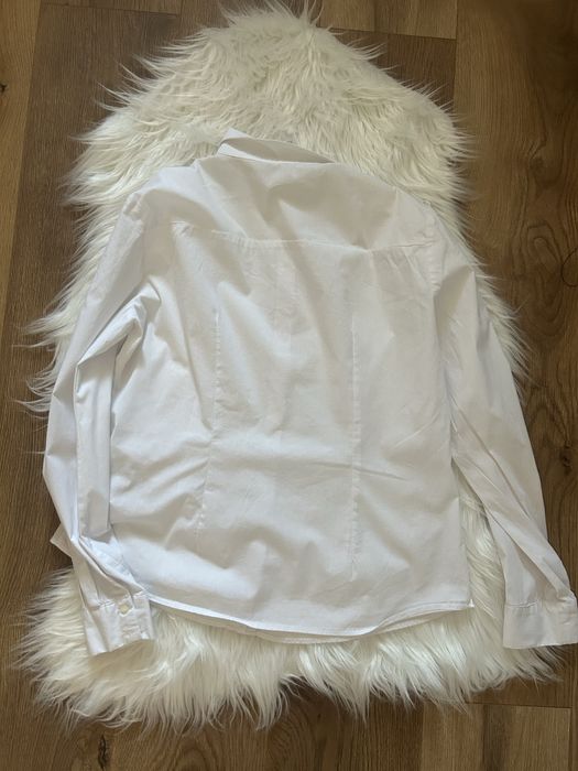 Biala koszula z dlugim rekawkiem reserved