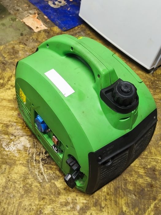 Agregat 230v Zipper nie odpala