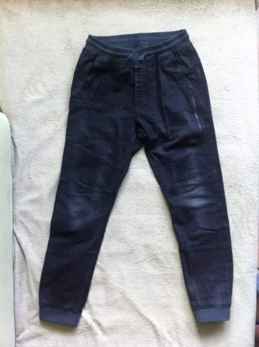 Spodnie jogger..