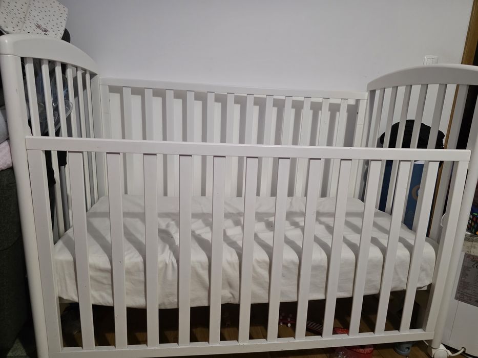 Cama de grades branca