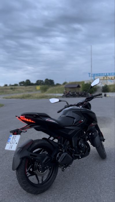 Bajaj pulsar 250