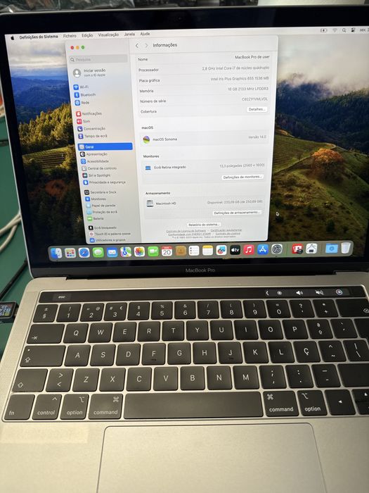 A1989 macbook pro