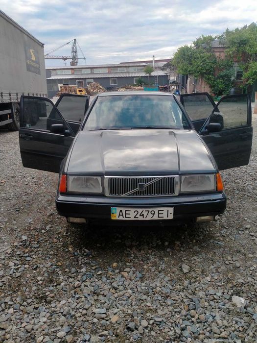 Автомобіль продаж