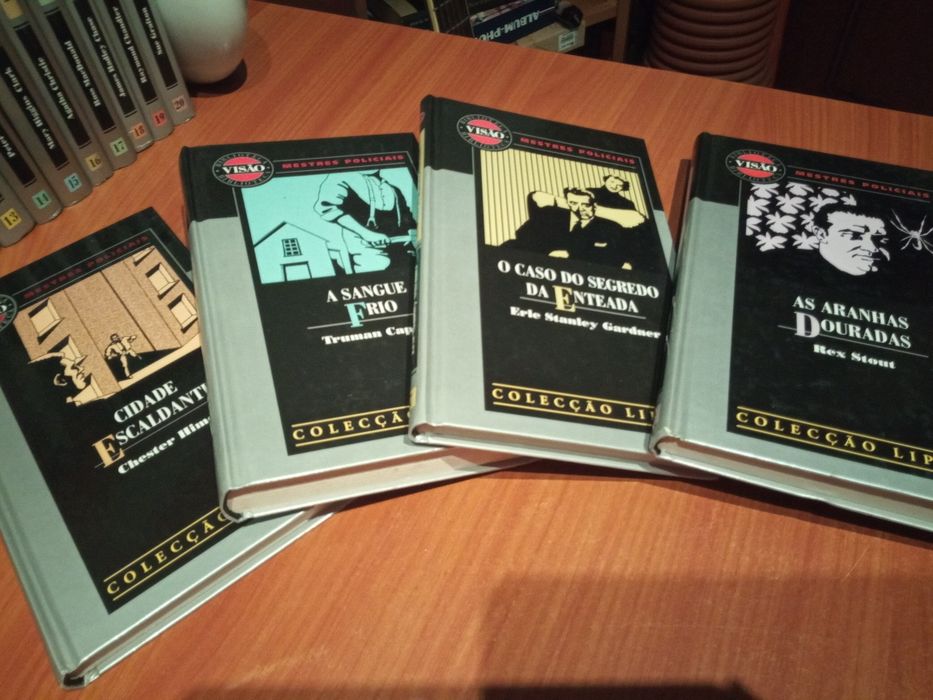 Livros "Mestres Policiais" biblioteca visão