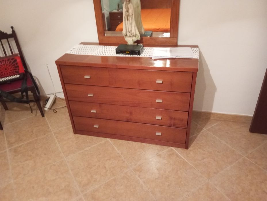 Vendo conjunto quarto