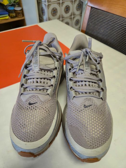 Sapatilhas Nike Pegasus Premium 42.5 usadas duas vezes compradas em Julho