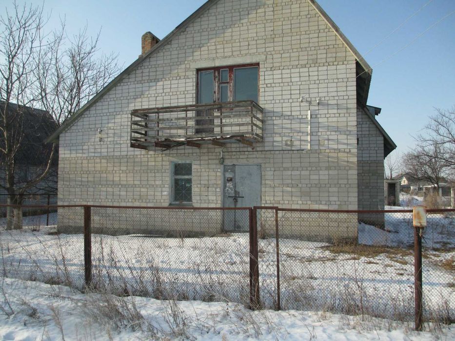 Нежитлова будівля Київська обл., Переяслав, вул. Металургів, 10