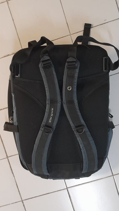 Mochila targus para portátil