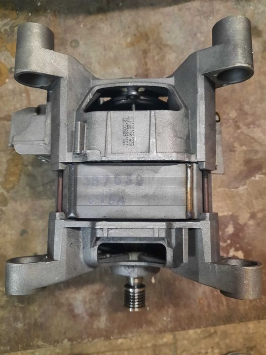 Pralka BOSCH FD 8902 - części, silnik sprawny.