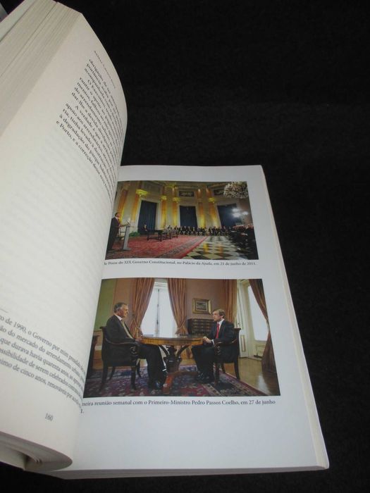 Livro Quinta-Feira e outros dias Coligação à Geringonça Cavaco Silva