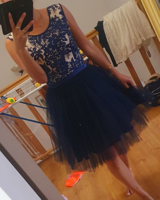 Sukienka na wesele tiulowa rozkloszowana koronkowa S