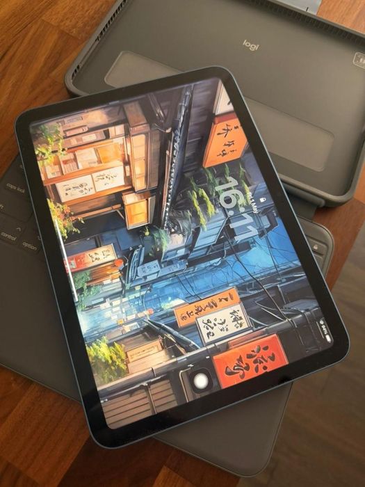iPad 10ª Geração 64GB + Apple Pencil Original + Teclado Logitech | 93% Bateria