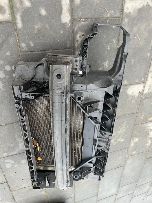 Pas przedni Seat Ibiza IV 6j 1.4 16v benzyna chłodnice komplet