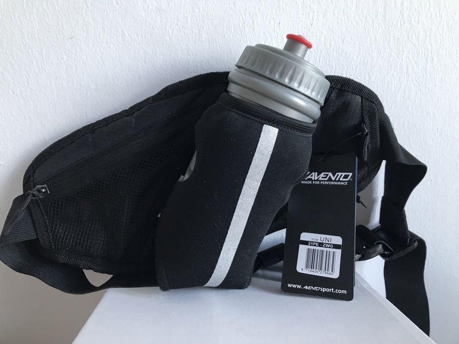 Nerka biodrowa AVENTO  z bidonem 500 ml