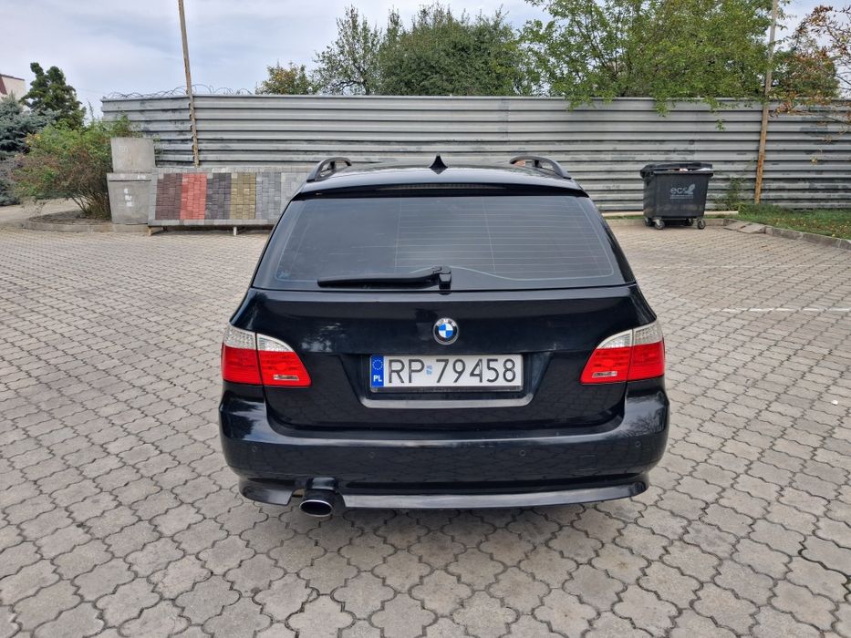 Продам BMW е 61 в отличном состоянии