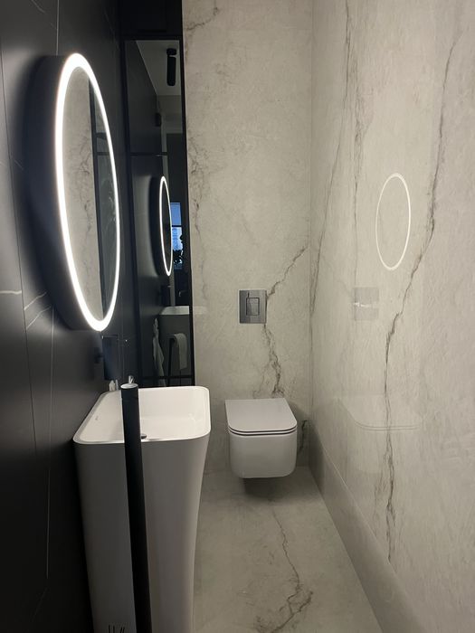 Spieki kwarcowe „marmurowe” nadwyżki po remoncie