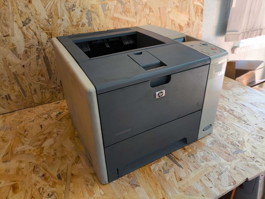 Лазерный принтер HP P3005