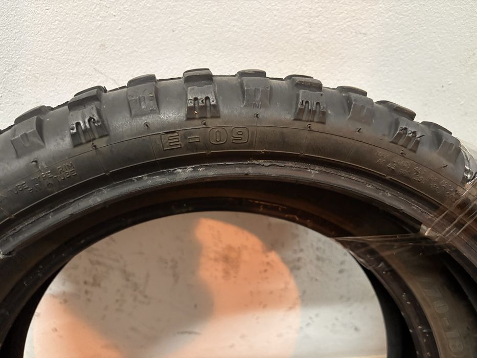 Pneus Moto Michelin anakee wild e Mitas E-09 90/90-21 150/70-18