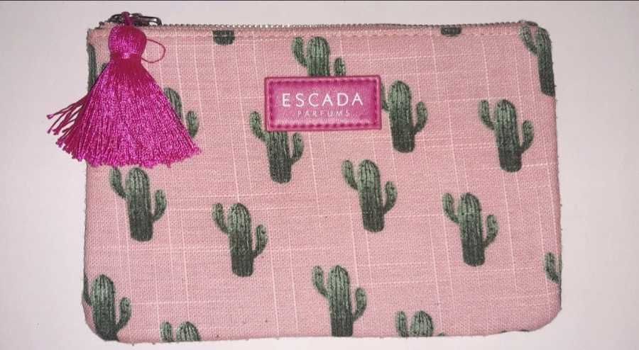 Necessaire/bolsa Escada