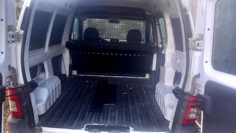 Venda peugeot partner para peças