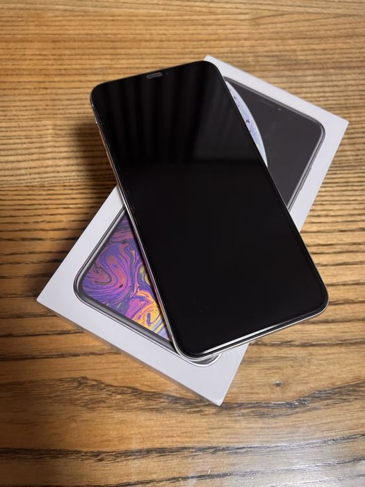 iPhone XS max 64 гб