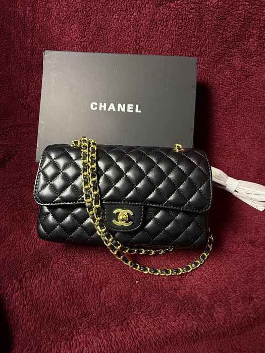 Bolsa Chanel Classic Double Flap Preta