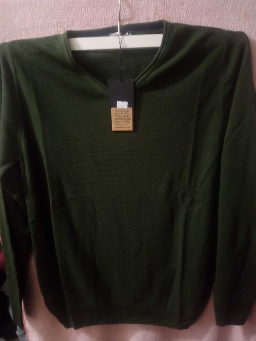 Продаю чоловічі світера,ХL.L.М.