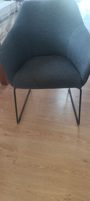 Zestaw 4 krzeseł