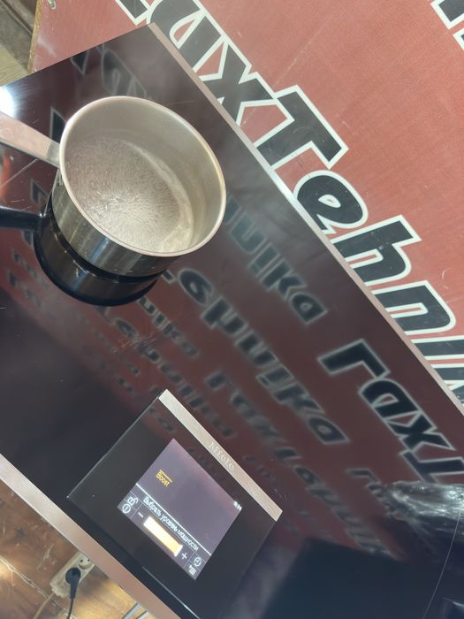 Варочна поверхня Miele