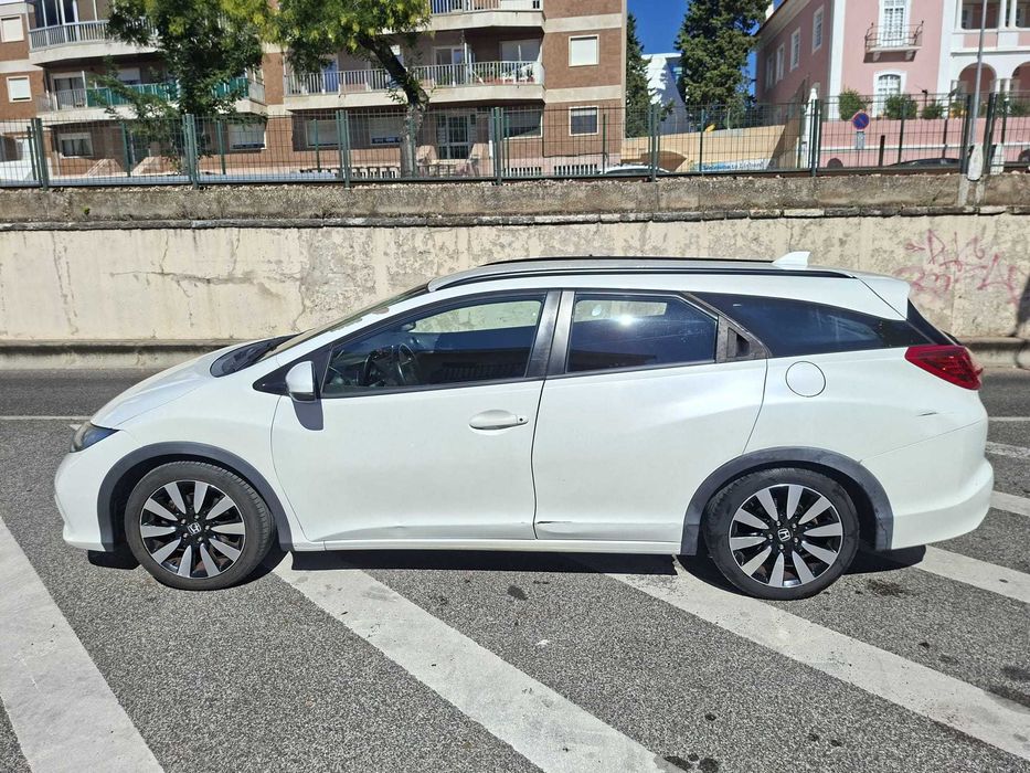 HONDA Civic tourer sport 1.6 idtec foto 4