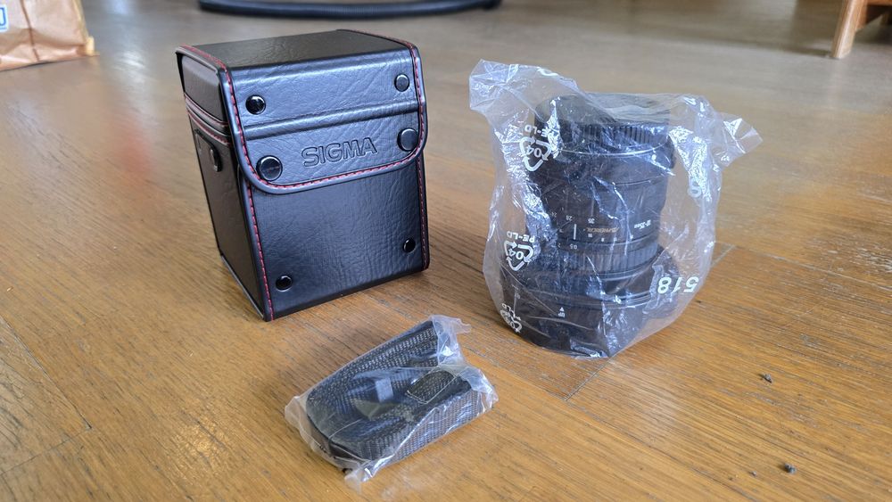 Sigma AF 18-35mm f/3.5-4.5 Aspherical