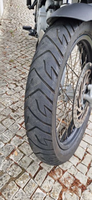 BMW F 650 GS (2004) – Fiável, económica e pronta a andar