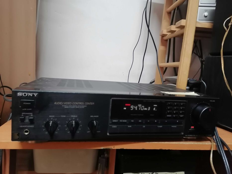 Amplituner Sony STR-AV 220