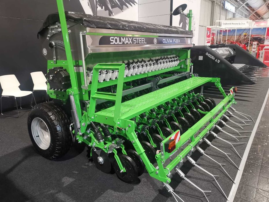 Siewnik talerzowy, zbożowy i do trawy, SOLMAX Olivia F23X 3m
