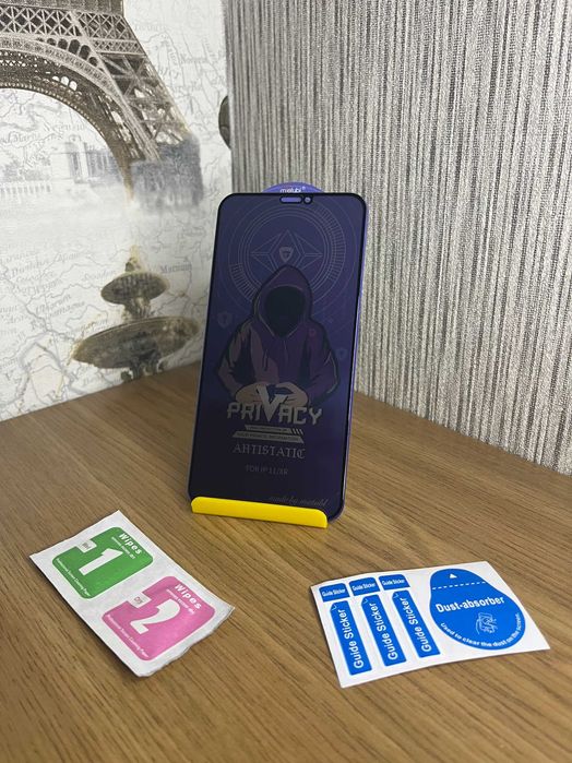 • Защитное стекло приватное Private антишпион, Захисне скло iPhone 15•