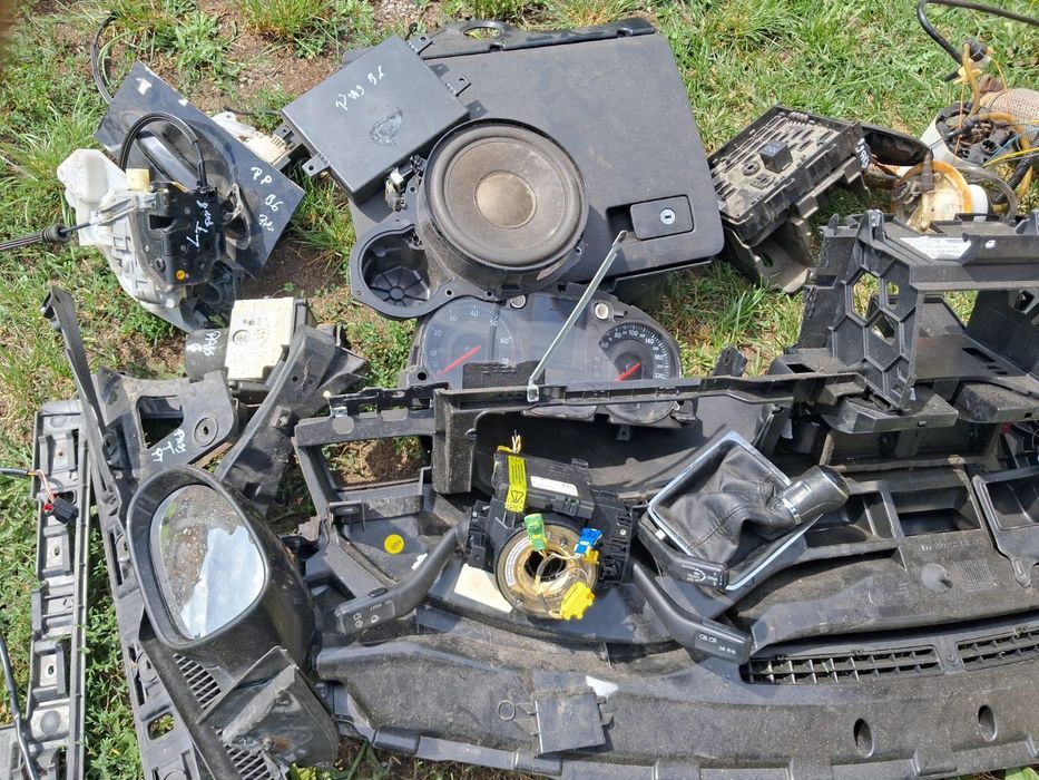 Passat B6, konsola