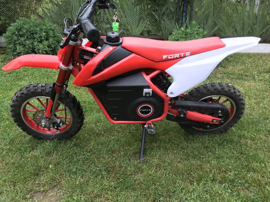 Дитячий єлектропітбайк Forte PB 800