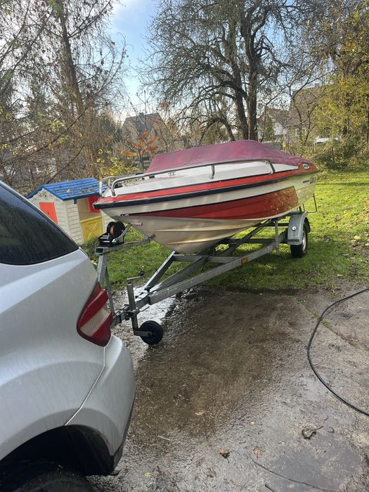 Lódź motorowa jacht hellas idealna