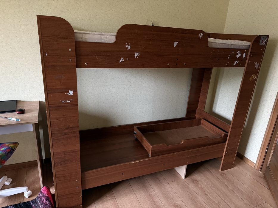 Кровать детская двухуровневая
