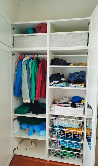 Roupeiro IKEA PLATSA c/2portas 120x57x221cm, em bom estado