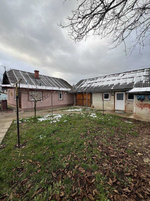 Продаж будинку + земельна ділянка в с.Березівка