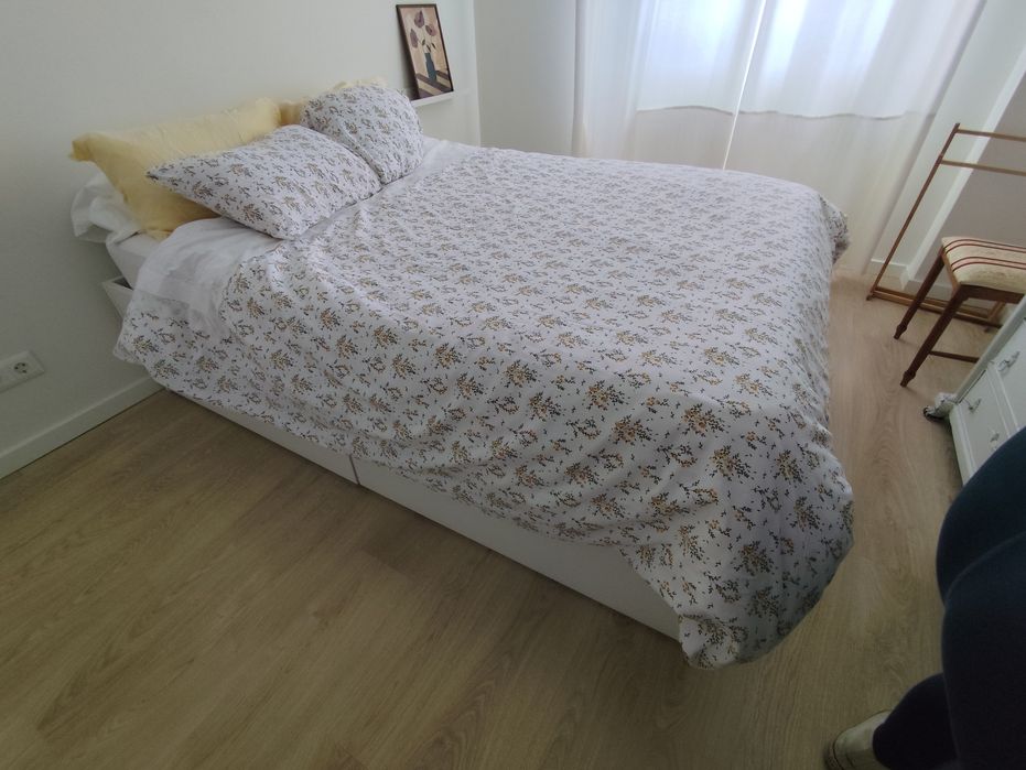 Estrutura cama com arrumação