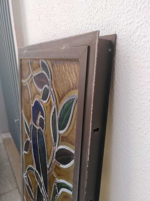 Vitral tropical de meados do século XX (1987)