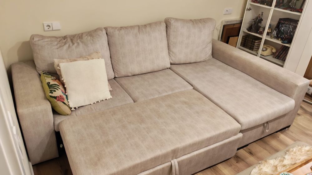 Sofa 3 lugares.