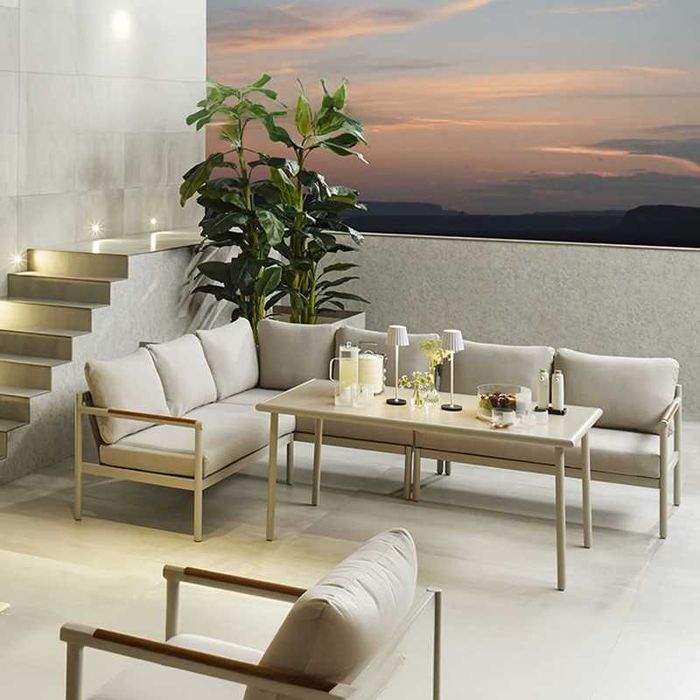 Mesa refeição em metal