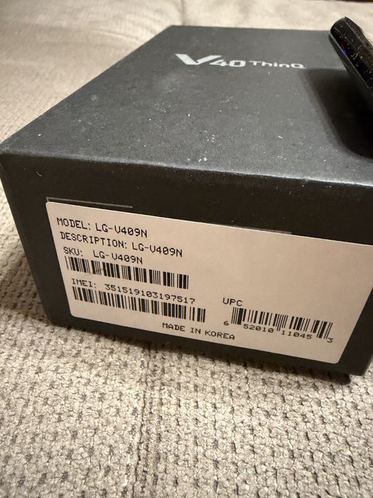 Мобильный телефон LG V409N 128 Гб