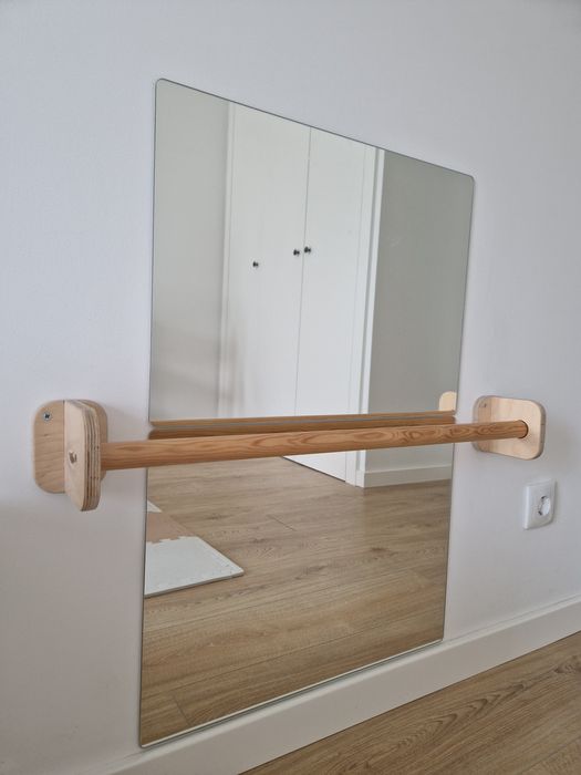 Barra para parede Montessori